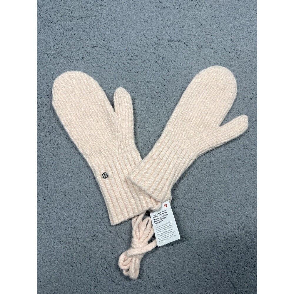 Lululemon Alpaca Wool Blend Mittens With String Pink M/L Ribbed Knit NWT $62
